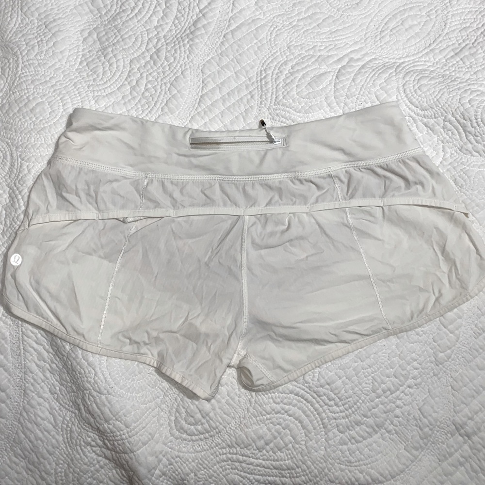 Lululemon 2.5 speed up shorts